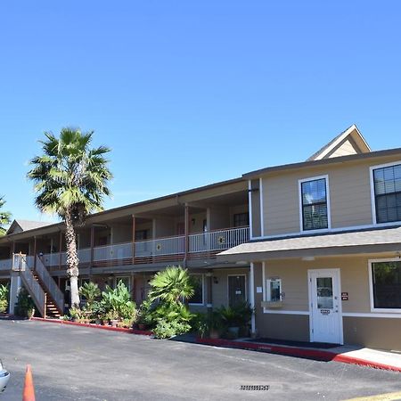 Knights Inn San Antonio/Fort Sam Houston Exterior foto